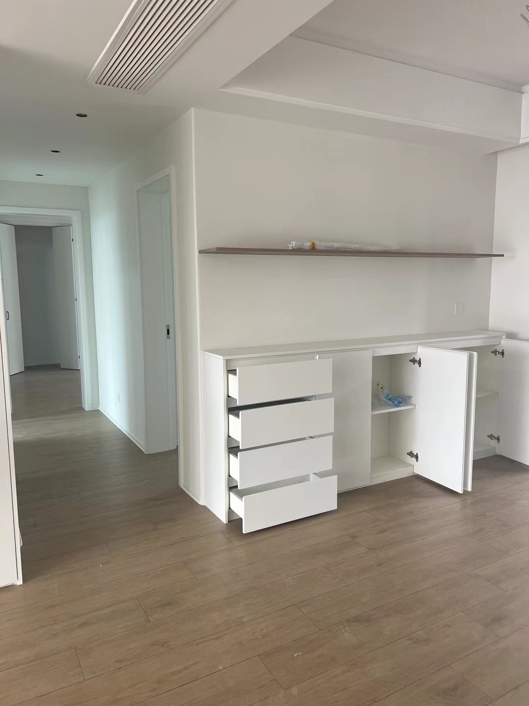 成都装修-成都装修施工队-電(diàn)建地产長(cháng)运东安