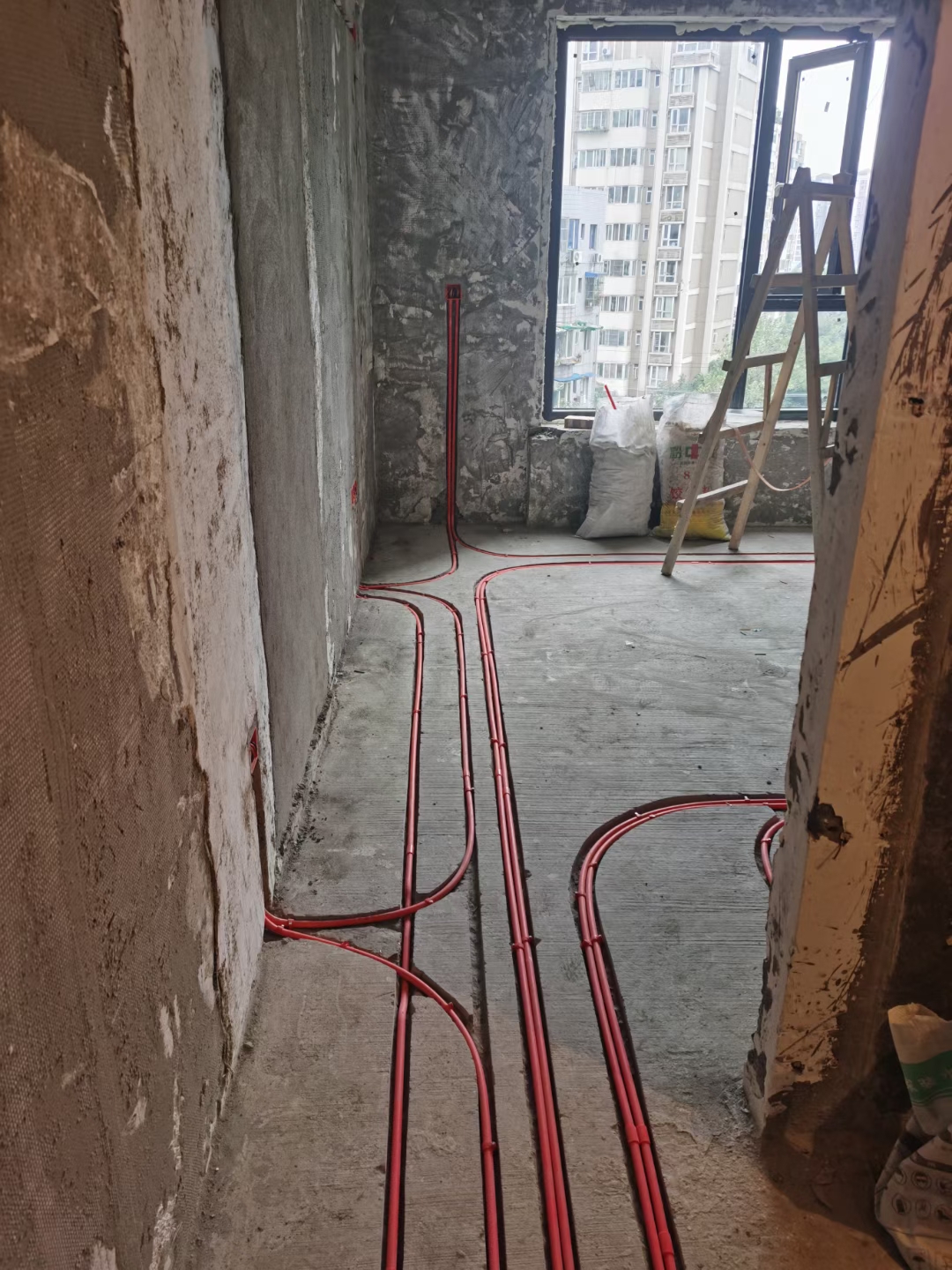 成都水電(diàn)改造-成都装修队