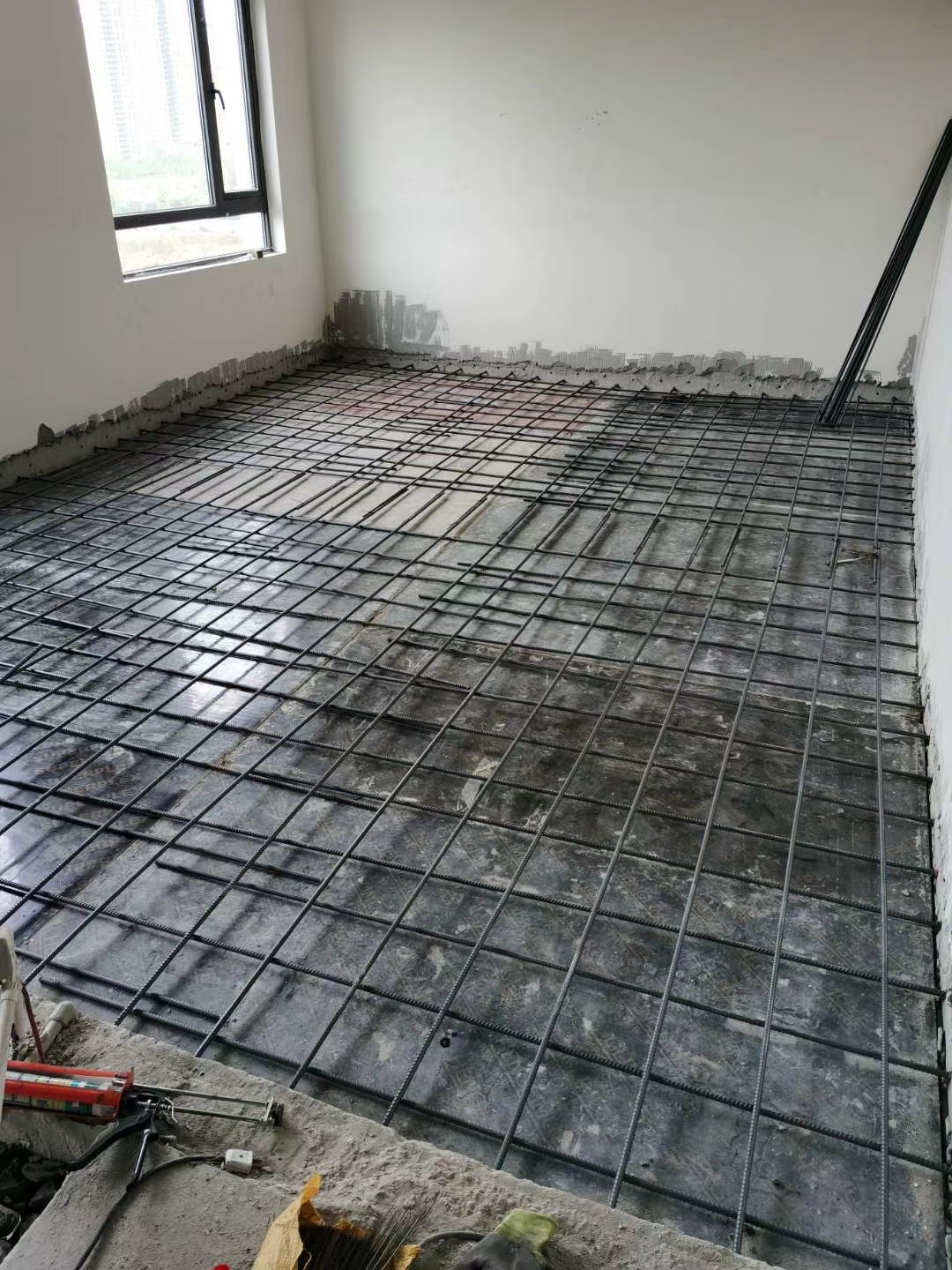 成都中南海棠集装修施工现场（自己家与邻居家）
