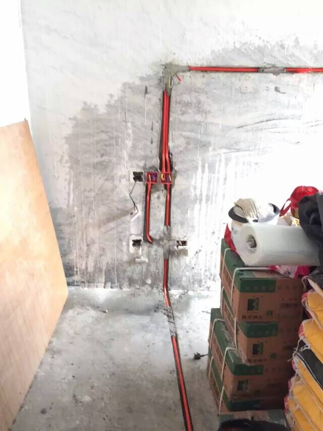 成都绿地468公馆水電(diàn)改造现场施工图