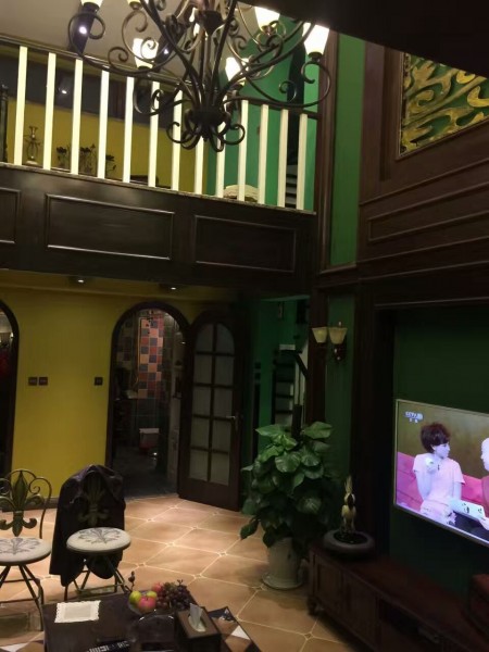 成都橡树湾顶楼跃层装修完工效果图