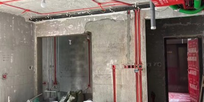 成都興城人居懿林語水電(diàn)改造施工中